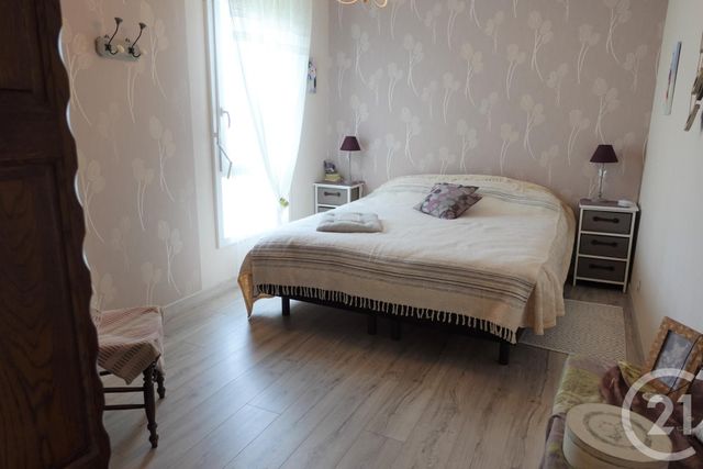 Appartement F3 à vendre - 4 pièces - 78.66 m2 - CHERBOURG EN COTENTIN - 50 - BASSE-NORMANDIE - Century 21 Hervé Regnault Appartement F3 à vendre - 4 pièces - 78.66 m2 - CHERBOURG EN COTENTIN - 50 - BASSE-NORMANDIE - Century 21 Hervé Regnault