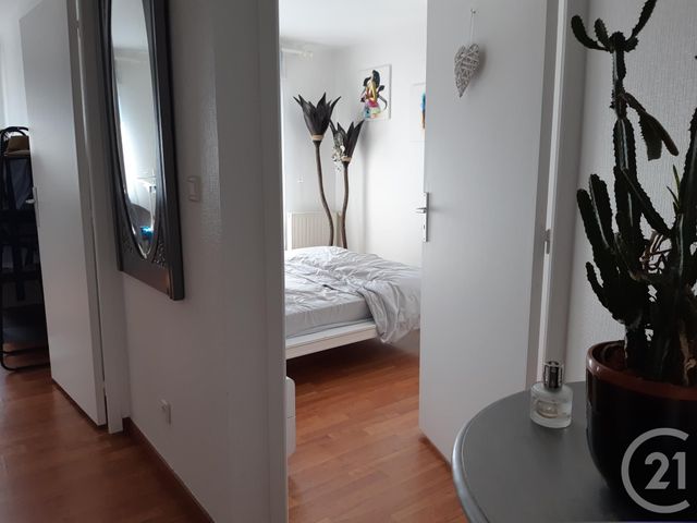 Appartement F3 à louer - 3 pièces - 78.22 m2 - CHERBOURG EN COTENTIN - 50 - BASSE-NORMANDIE - Century 21 Hervé Regnault Appartement F3 à louer - 3 pièces - 78.22 m2 - CHERBOURG EN COTENTIN - 50 - BASSE-NORMANDIE - Century 21 Hervé Regnault