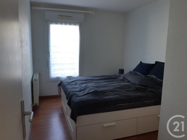 Appartement F3 à louer - 3 pièces - 78.0 m2 - CHERBOURG EN COTENTIN - 50 - BASSE-NORMANDIE - Century 21 Hervé Regnault Appartement F3 à louer - 3 pièces - 78.0 m2 - CHERBOURG EN COTENTIN - 50 - BASSE-NORMANDIE - Century 21 Hervé Regnault