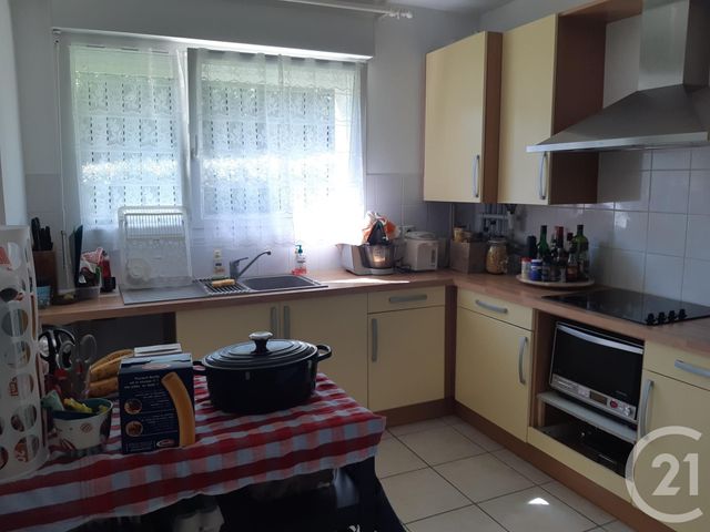 Appartement F3 à louer - 3 pièces - 78.0 m2 - CHERBOURG EN COTENTIN - 50 - BASSE-NORMANDIE - Century 21 Hervé Regnault Appartement F3 à louer - 3 pièces - 78.0 m2 - CHERBOURG EN COTENTIN - 50 - BASSE-NORMANDIE - Century 21 Hervé Regnault