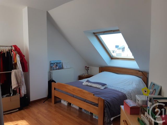 Appartement F4 à louer - 4 pièces - 87.0 m2 - CHERBOURG EN COTENTIN - 50 - BASSE-NORMANDIE - Century 21 Hervé Regnault Appartement F4 à louer - 4 pièces - 87.0 m2 - CHERBOURG EN COTENTIN - 50 - BASSE-NORMANDIE - Century 21 Hervé Regnault