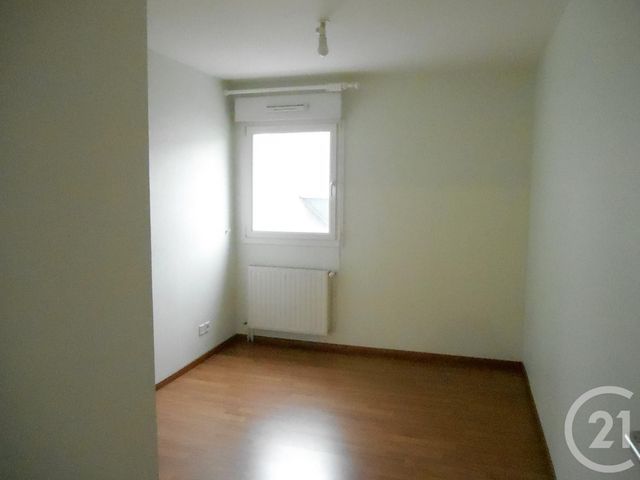 Appartement F4 à louer - 4 pièces - 87.0 m2 - CHERBOURG EN COTENTIN - 50 - BASSE-NORMANDIE - Century 21 Hervé Regnault Appartement F4 à louer - 4 pièces - 87.0 m2 - CHERBOURG EN COTENTIN - 50 - BASSE-NORMANDIE - Century 21 Hervé Regnault