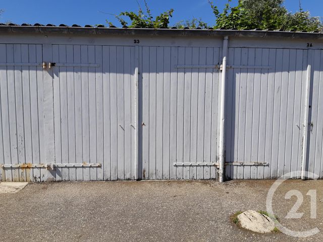 parking à louer - 12.0 m2 - EQUEURDREVILLE HAINNEVILLE - 50 - BASSE-NORMANDIE - Century 21 Hervé Regnault parking à louer - 12.0 m2 - EQUEURDREVILLE HAINNEVILLE - 50 - BASSE-NORMANDIE - Century 21 Hervé Regnault