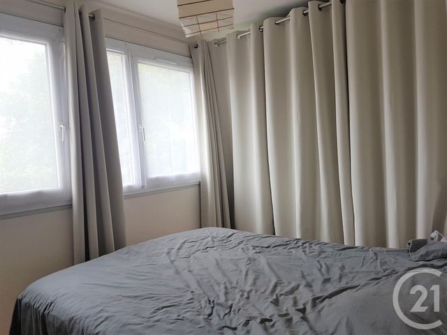 Afficher la photo en grand Appartement F2 à vendre - 2 pièces - 49.93 m2 - CHERBOURG EN COTENTIN - 50 - BASSE-NORMANDIE - Century 21 Hervé Regnault