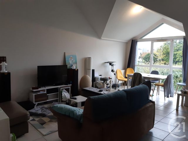 Afficher la photo en grand Appartement F4 à louer - 4 pièces - 90.59 m2 - CHERBOURG EN COTENTIN - 50 - BASSE-NORMANDIE - Century 21 Hervé Regnault