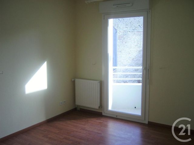 Afficher la photo en grand Appartement F4 à louer - 4 pièces - 90.59 m2 - CHERBOURG EN COTENTIN - 50 - BASSE-NORMANDIE - Century 21 Hervé Regnault