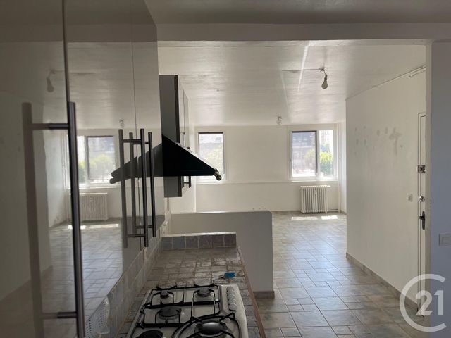 Afficher la photo en grand Appartement F2 à vendre - 2 pièces - 56.22 m2 - CHERBOURG EN COTENTIN - 50 - BASSE-NORMANDIE - Century 21 Hervé Regnault