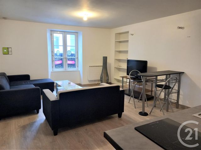 Appartement Duplex à vendre - 2 pièces - 40.0 m2 - CHERBOURG EN COTENTIN - 50 - BASSE-NORMANDIE - Century 21 Hervé Regnault