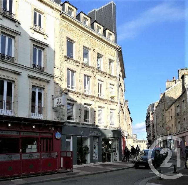 Appartement F3 à louer - 3 pièces - 63.0 m2 - CHERBOURG EN COTENTIN - 50 - BASSE-NORMANDIE - Century 21 Hervé Regnault
