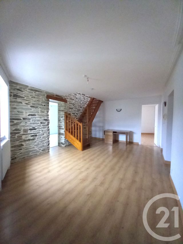 Appartement F4 à louer - 4 pièces - 82.0 m2 - CHERBOURG EN COTENTIN - 50 - BASSE-NORMANDIE - Century 21 Hervé Regnault