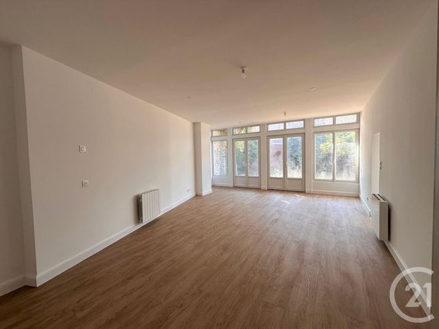 Appartement F3 à vendre - 3 pièces - 69.16 m2 - CHERBOURG OCTEVILLE - 50 - BASSE-NORMANDIE - Century 21 Hervé Regnault