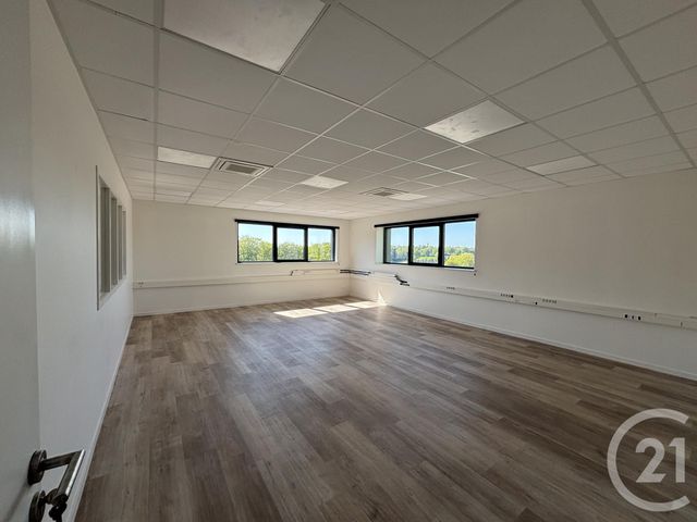 commerce à louer - 5236.0 m2 - BRIX - 50 - BASSE-NORMANDIE - Century 21 Hervé Regnault