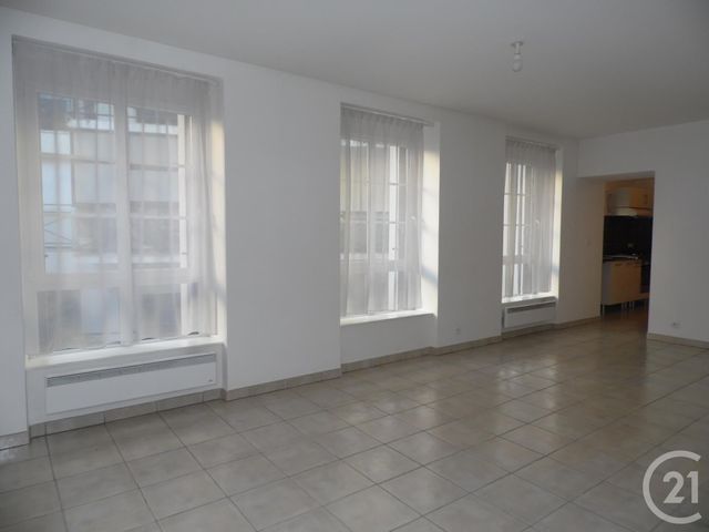 Appartement F3 à louer - 3 pièces - 63.0 m2 - CHERBOURG EN COTENTIN - 50 - BASSE-NORMANDIE - Century 21 Hervé Regnault