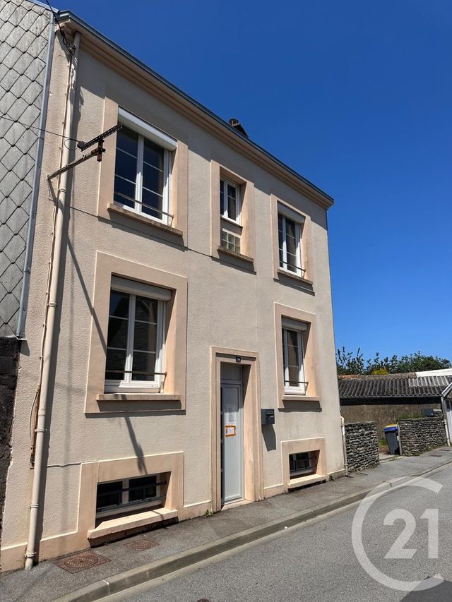 maison à louer - 4 pièces - 78.0 m2 - CHERBOURG OCTEVILLE - 50 - BASSE-NORMANDIE - Century 21 Hervé Regnault