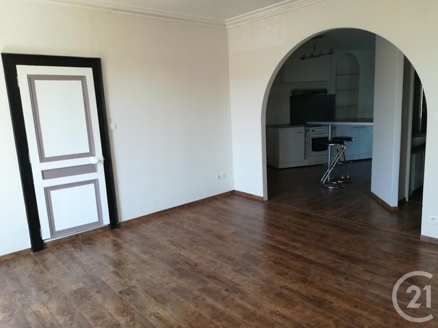 Appartement F2 à louer - 2 pièces - 53.28 m2 - CHERBOURG EN COTENTIN - 50 - BASSE-NORMANDIE - Century 21 Hervé Regnault