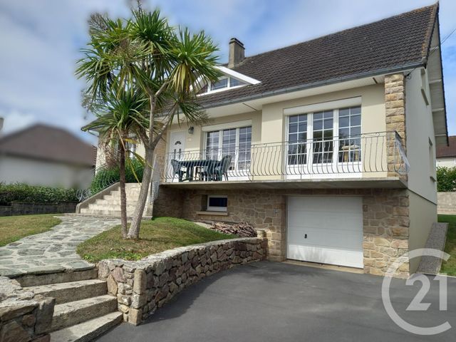 maison à vendre - 7 pièces - 151.79 m2 - CHERBOURG EN COTENTIN - 50 - BASSE-NORMANDIE - Century 21 Hervé Regnault
