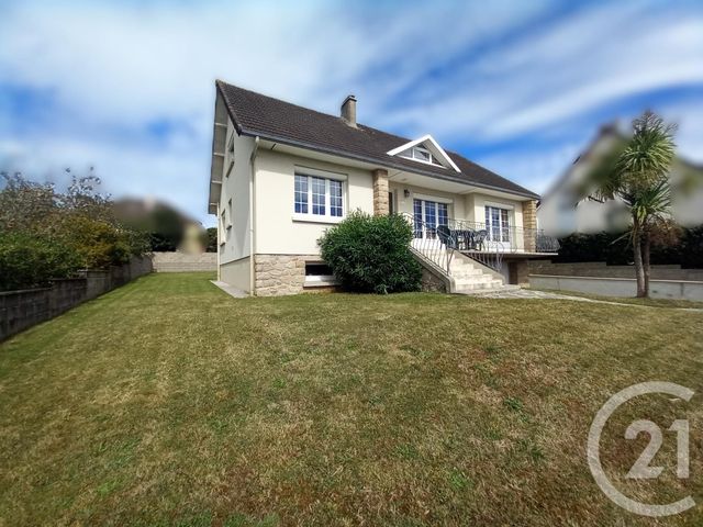 Afficher la photo en grand maison à vendre - 7 pièces - 151.79 m2 - CHERBOURG EN COTENTIN - 50 - BASSE-NORMANDIE - Century 21 Hervé Regnault