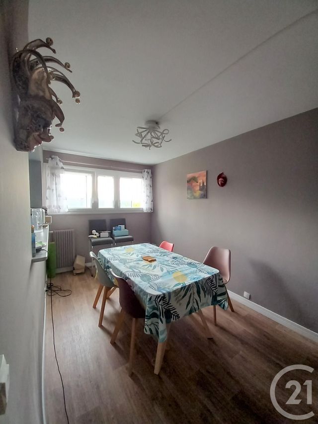 Appartement F5 à louer - 5 pièces - 105.0 m2 - CHERBOURG EN COTENTIN - 50 - BASSE-NORMANDIE - Century 21 Hervé Regnault