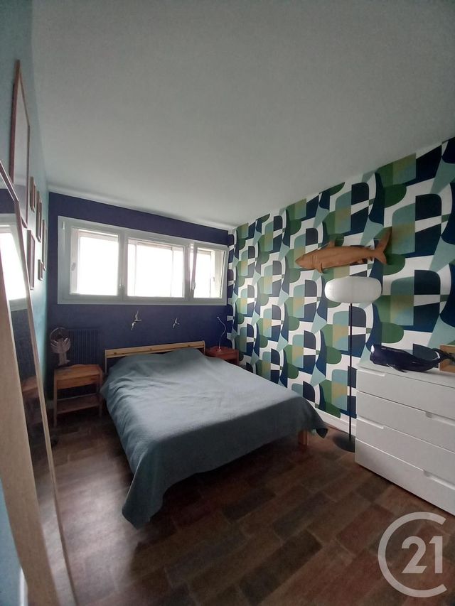 Appartement F5 à louer - 5 pièces - 105.0 m2 - CHERBOURG EN COTENTIN - 50 - BASSE-NORMANDIE - Century 21 Hervé Regnault