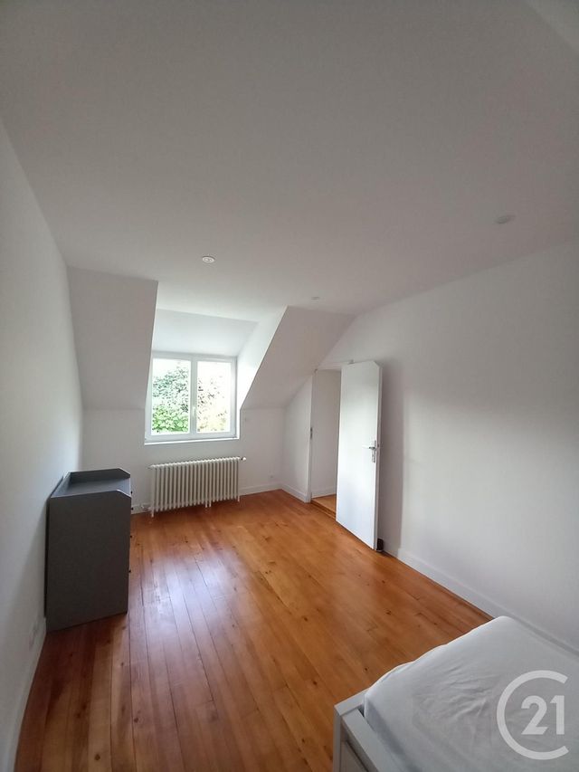 maison à louer - 4 pièces - 74.0 m2 - CHERBOURG EN COTENTIN - 50 - BASSE-NORMANDIE - Century 21 Hervé Regnault