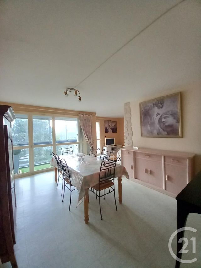 Appartement F2 à louer - 2 pièces - 60.43 m2 - CHERBOURG EN COTENTIN - 50 - BASSE-NORMANDIE - Century 21 Hervé Regnault