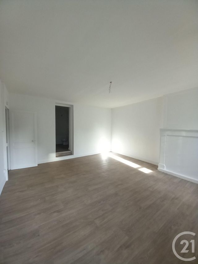 maison à louer - 2 pièces - 57.8 m2 - CHERBOURG EN COTENTIN - 50 - BASSE-NORMANDIE - Century 21 Hervé Regnault