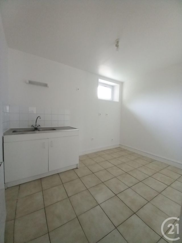 maison à louer - 2 pièces - 57.8 m2 - CHERBOURG EN COTENTIN - 50 - BASSE-NORMANDIE - Century 21 Hervé Regnault