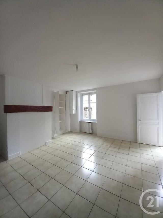 maison à louer - 2 pièces - 57.8 m2 - CHERBOURG EN COTENTIN - 50 - BASSE-NORMANDIE - Century 21 Hervé Regnault