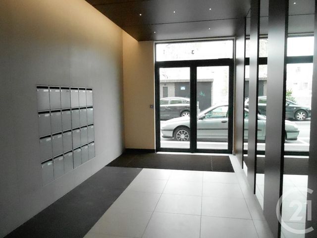 Appartement F2 à louer - 2 pièces - 32.0 m2 - CHERBOURG EN COTENTIN - 50 - BASSE-NORMANDIE - Century 21 Hervé Regnault