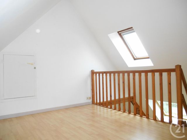 Appartement F3 à louer - 3 pièces - 53.12 m2 - CHERBOURG EN COTENTIN - 50 - BASSE-NORMANDIE - Century 21 Hervé Regnault