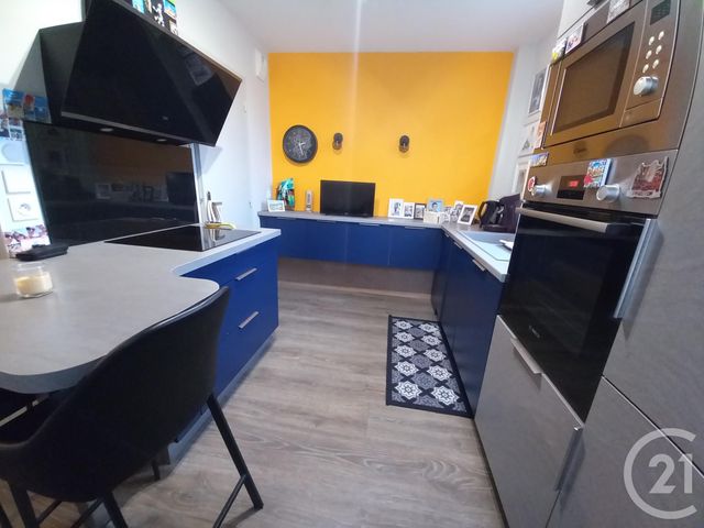 Appartement F3 à vendre - 3 pièces - 80.25 m2 - CHERBOURG EN COTENTIN - 50 - BASSE-NORMANDIE - Century 21 Hervé Regnault