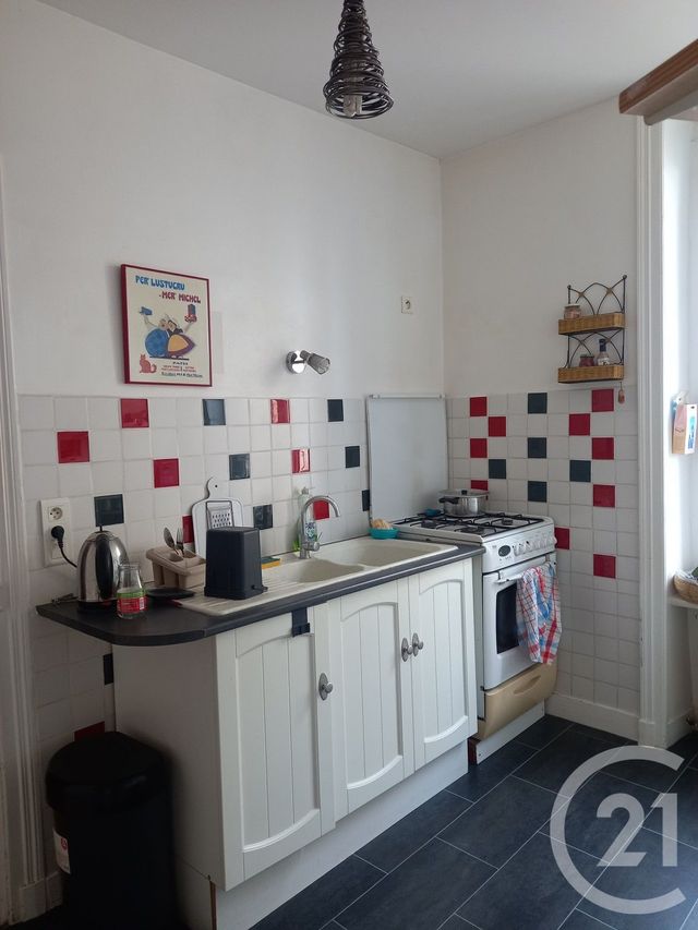 maison à louer - 3 pièces - 100.0 m2 - CHERBOURG EN COTENTIN - 50 - BASSE-NORMANDIE - Century 21 Hervé Regnault