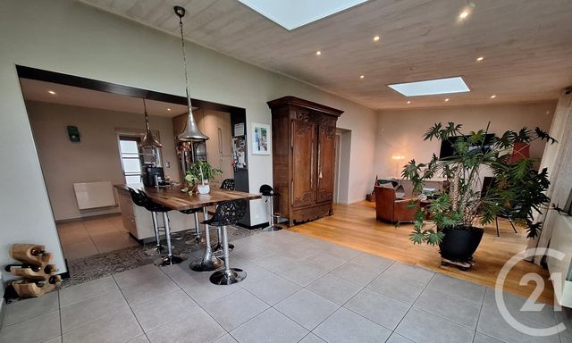 maison à vendre - 6 pièces - 164.0 m2 - FERMANVILLE - 50 - BASSE-NORMANDIE - Century 21 Hervé Regnault