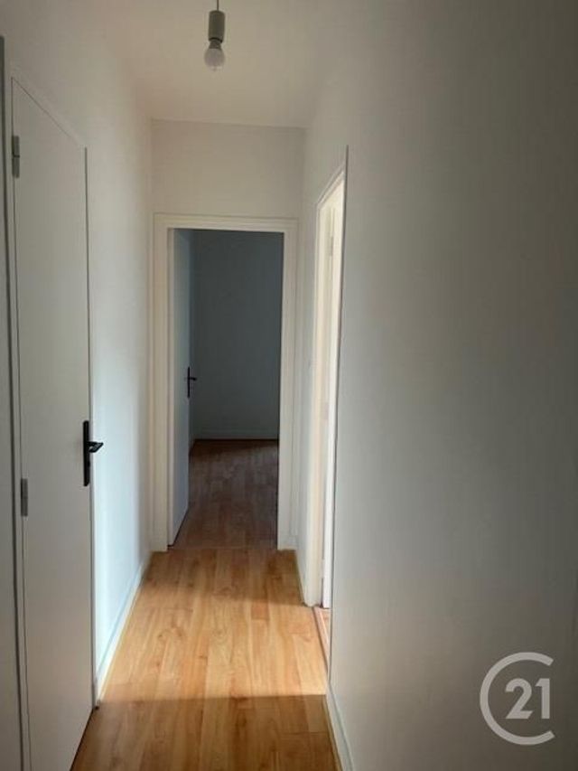 Appartement F5 à vendre - 5 pièces - 92.0 m2 - LA HAGUE - 50 - BASSE-NORMANDIE - Century 21 Hervé Regnault