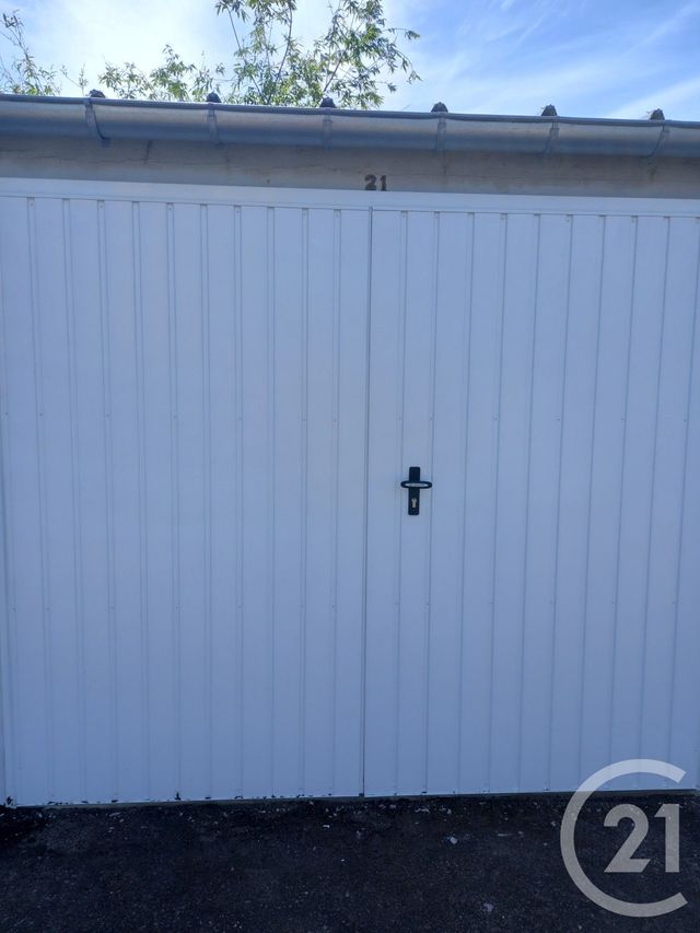 parking à louer - 12.0 m2 - CHERBOURG EN COTENTIN - 50 - BASSE-NORMANDIE - Century 21 Hervé Regnault