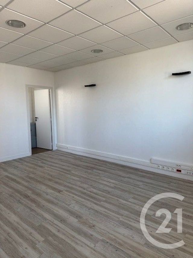 immeuble à vendre - 724.0 m2 - CHERBOURG EN COTENTIN - 50 - BASSE-NORMANDIE - Century 21 Hervé Regnault