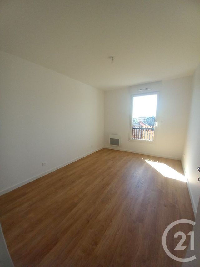 Appartement F3 à louer - 3 pièces - 63.4 m2 - BARNEVILLE CARTERET - 50 - BASSE-NORMANDIE - Century 21 Hervé Regnault