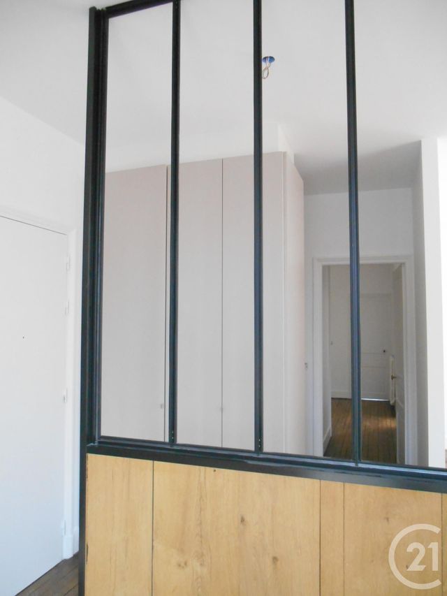 Appartement F4 à louer - 4 pièces - 118.0 m2 - CHERBOURG EN COTENTIN - 50 - BASSE-NORMANDIE - Century 21 Hervé Regnault