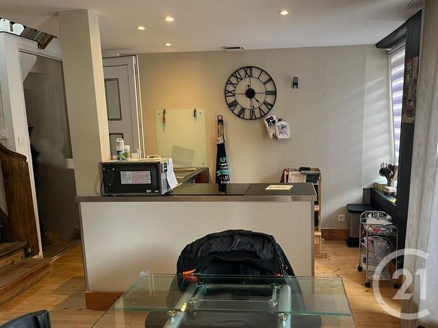 Appartement F3 à vendre - 3 pièces - 64.5 m2 - CHERBOURG EN COTENTIN - 50 - BASSE-NORMANDIE - Century 21 Hervé Regnault