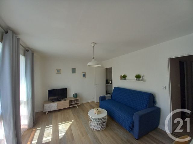 Appartement Studio à louer - 1 pièce - 25.0 m2 - CHERBOURG EN COTENTIN - 50 - BASSE-NORMANDIE - Century 21 Hervé Regnault