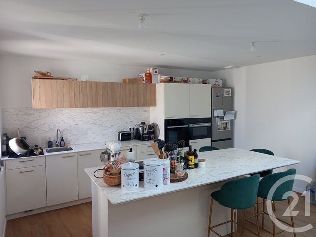 Appartement F4 à louer - 4 pièces - 115.88 m2 - CHERBOURG EN COTENTIN - 50 - BASSE-NORMANDIE - Century 21 Hervé Regnault