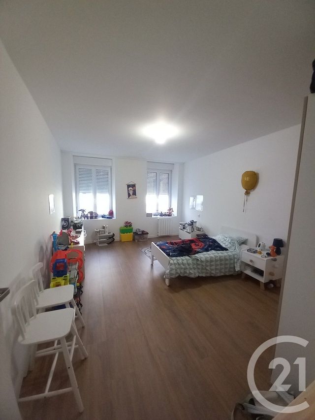 Appartement F4 à louer - 4 pièces - 115.88 m2 - CHERBOURG EN COTENTIN - 50 - BASSE-NORMANDIE - Century 21 Hervé Regnault