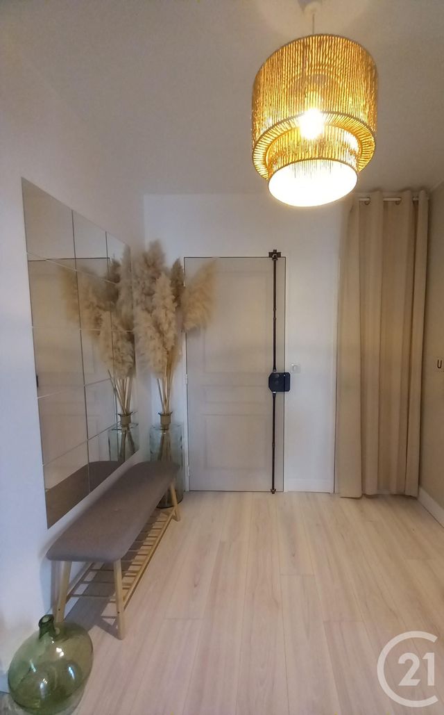 Appartement F4 à vendre - 4 pièces - 75.84 m2 - CHERBOURG EN COTENTIN - 50 - BASSE-NORMANDIE - Century 21 Hervé Regnault