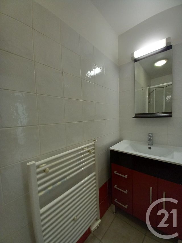 Appartement Studio à louer - 1 pièce - 25.0 m2 - CHERBOURG EN COTENTIN - 50 - BASSE-NORMANDIE - Century 21 Hervé Regnault
