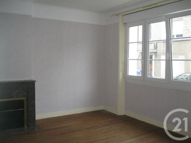 Appartement F2 à louer - 2 pièces - 37.0 m2 - EQUEURDREVILLE HAINNEVILLE - 50 - BASSE-NORMANDIE - Century 21 Hervé Regnault