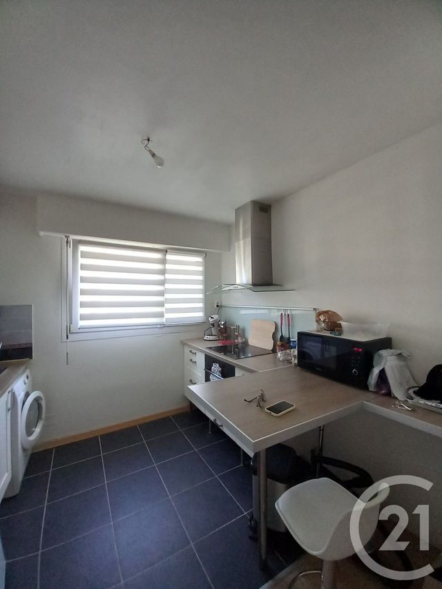Appartement F2 à louer - 2 pièces - 54.86 m2 - CHERBOURG EN COTENTIN - 50 - BASSE-NORMANDIE - Century 21 Hervé Regnault