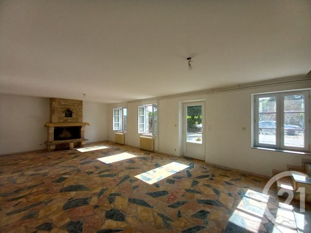 maison à louer - 5 pièces - 102.34 m2 - ST GERMAIN DE TOURNEBUT - 50 - BASSE-NORMANDIE - Century 21 Hervé Regnault