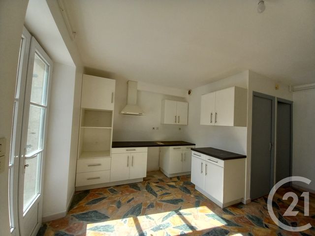 maison à louer - 5 pièces - 102.34 m2 - ST GERMAIN DE TOURNEBUT - 50 - BASSE-NORMANDIE - Century 21 Hervé Regnault