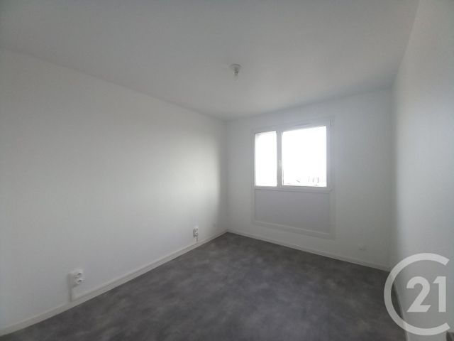 Appartement F2 à louer - 2 pièces - 47.0 m2 - CHERBOURG EN COTENTIN - 50 - BASSE-NORMANDIE - Century 21 Hervé Regnault
