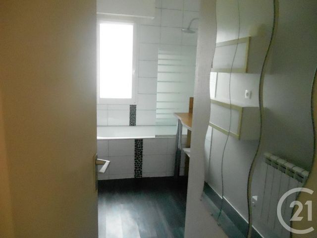Appartement F2 à vendre - 2 pièces - 54.86 m2 - CHERBOURG EN COTENTIN - 50 - BASSE-NORMANDIE - Century 21 Hervé Regnault